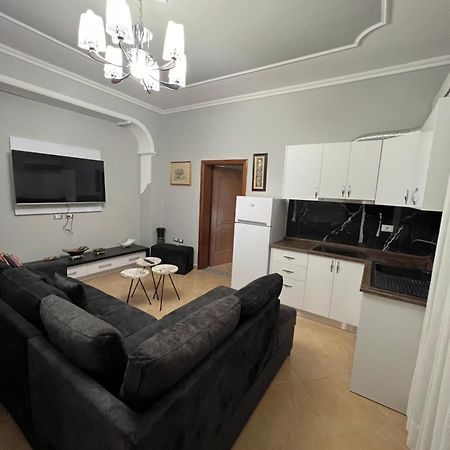 Trip-Stop Apartments Vlore Bagian luar foto