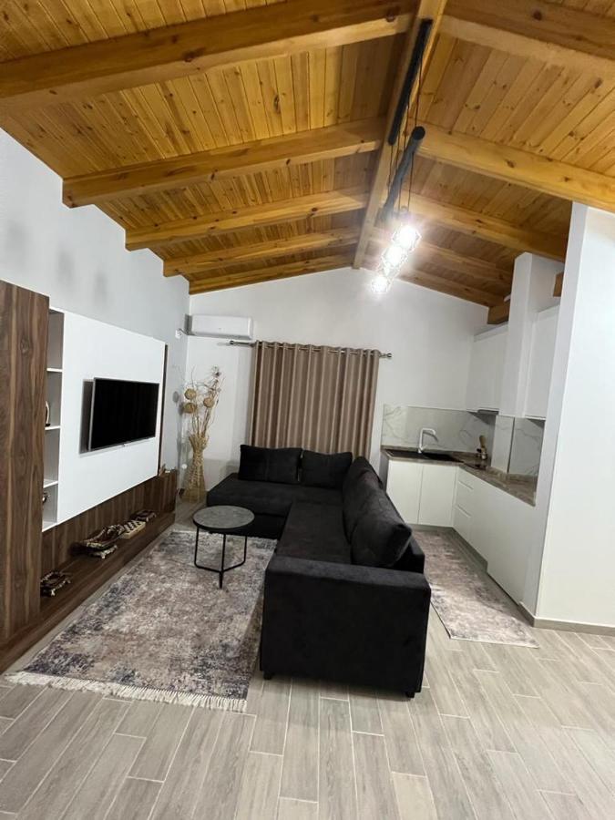 Trip-Stop Apartments Vlore Bagian luar foto
