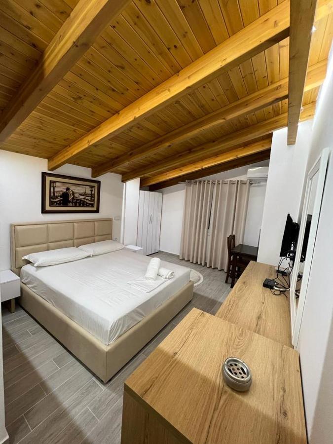 Trip-Stop Apartments Vlore Bagian luar foto