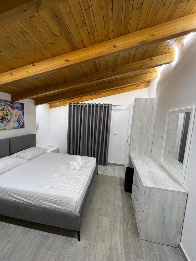 Trip-Stop Apartments Vlore Bagian luar foto
