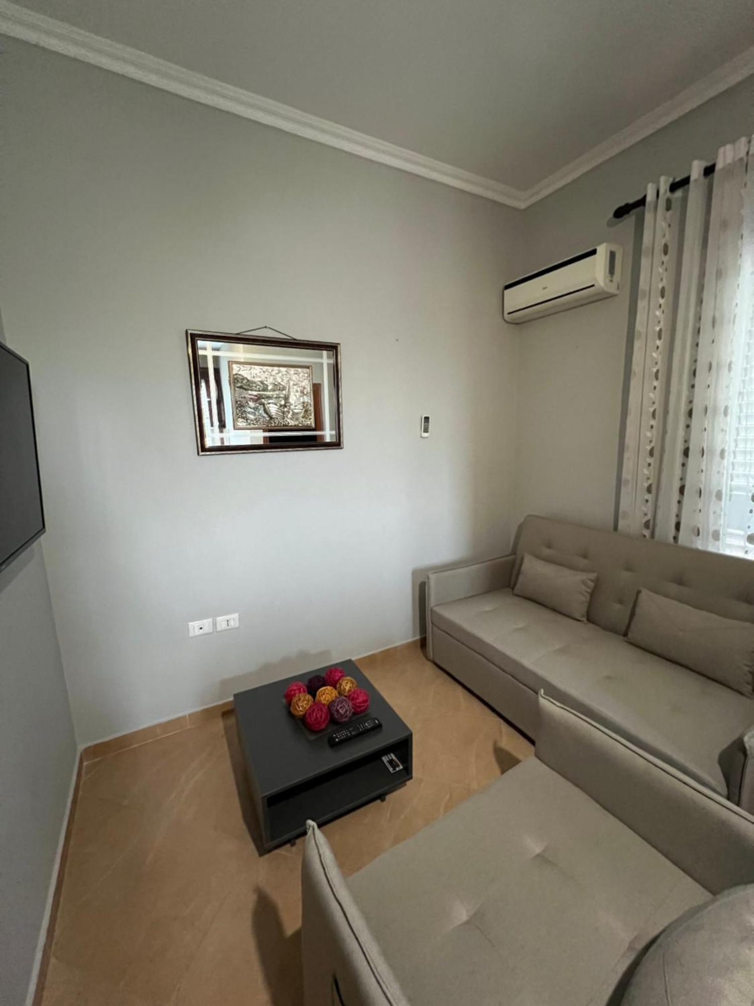 Trip-Stop Apartments Vlore Bagian luar foto