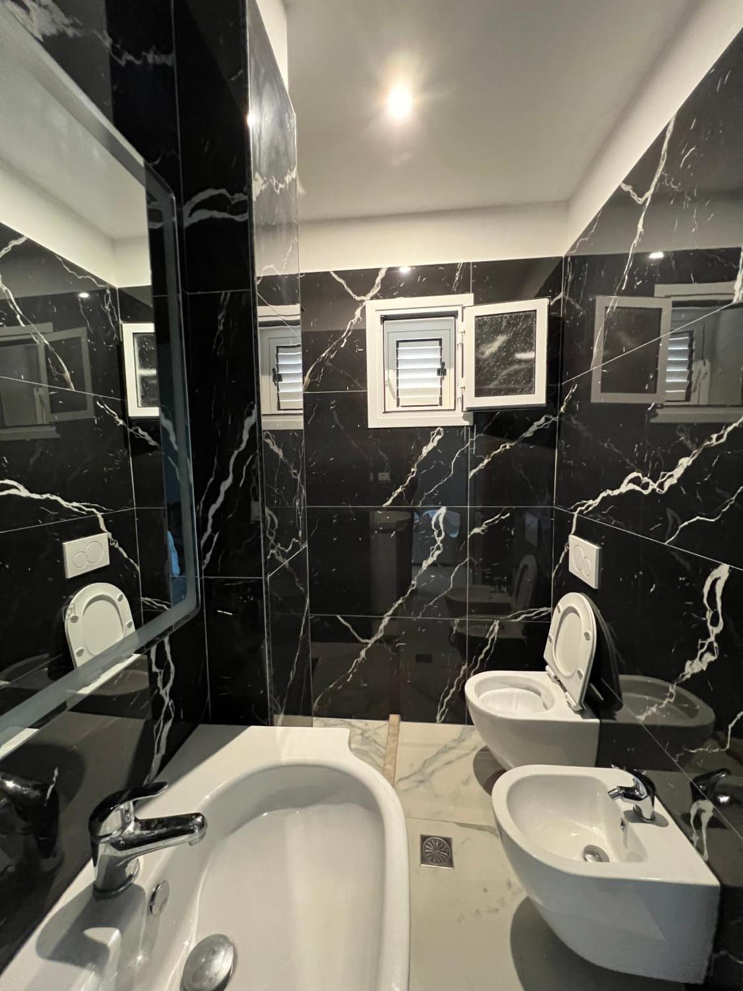 Trip-Stop Apartments Vlore Bagian luar foto